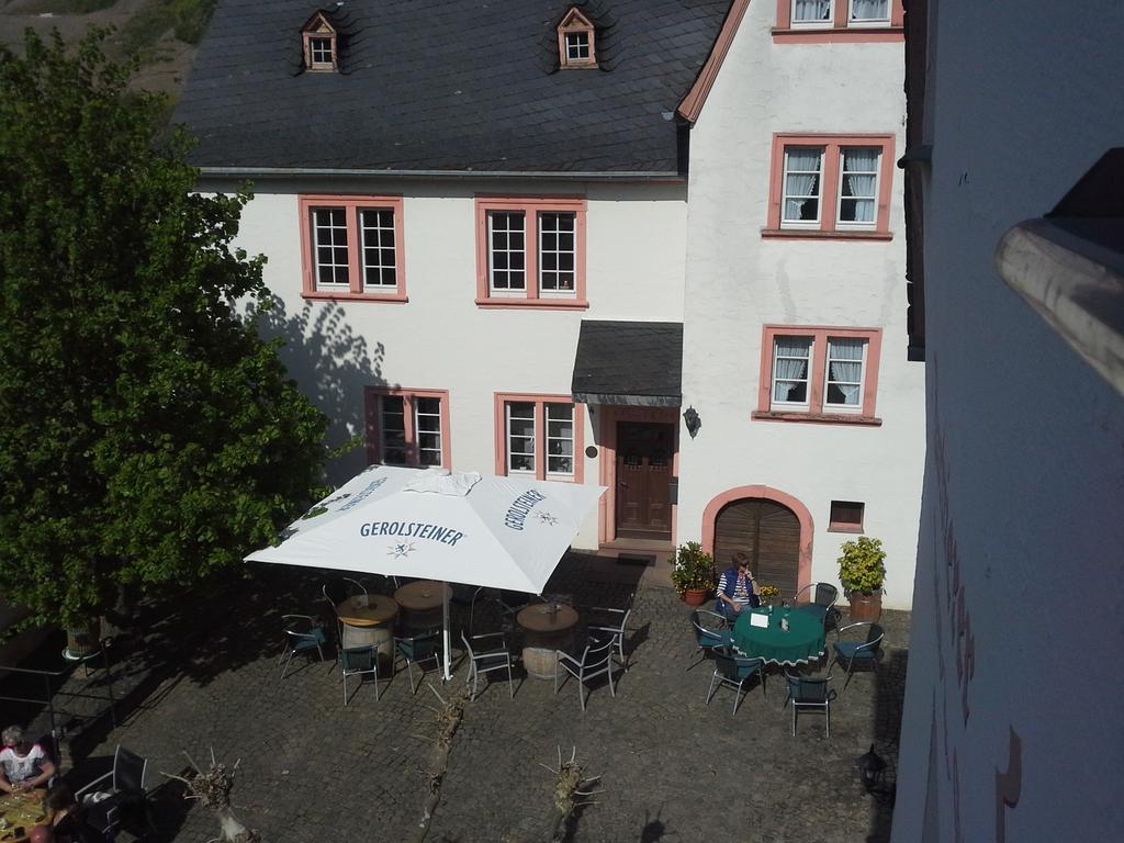 Familienzimmer mit Dusche